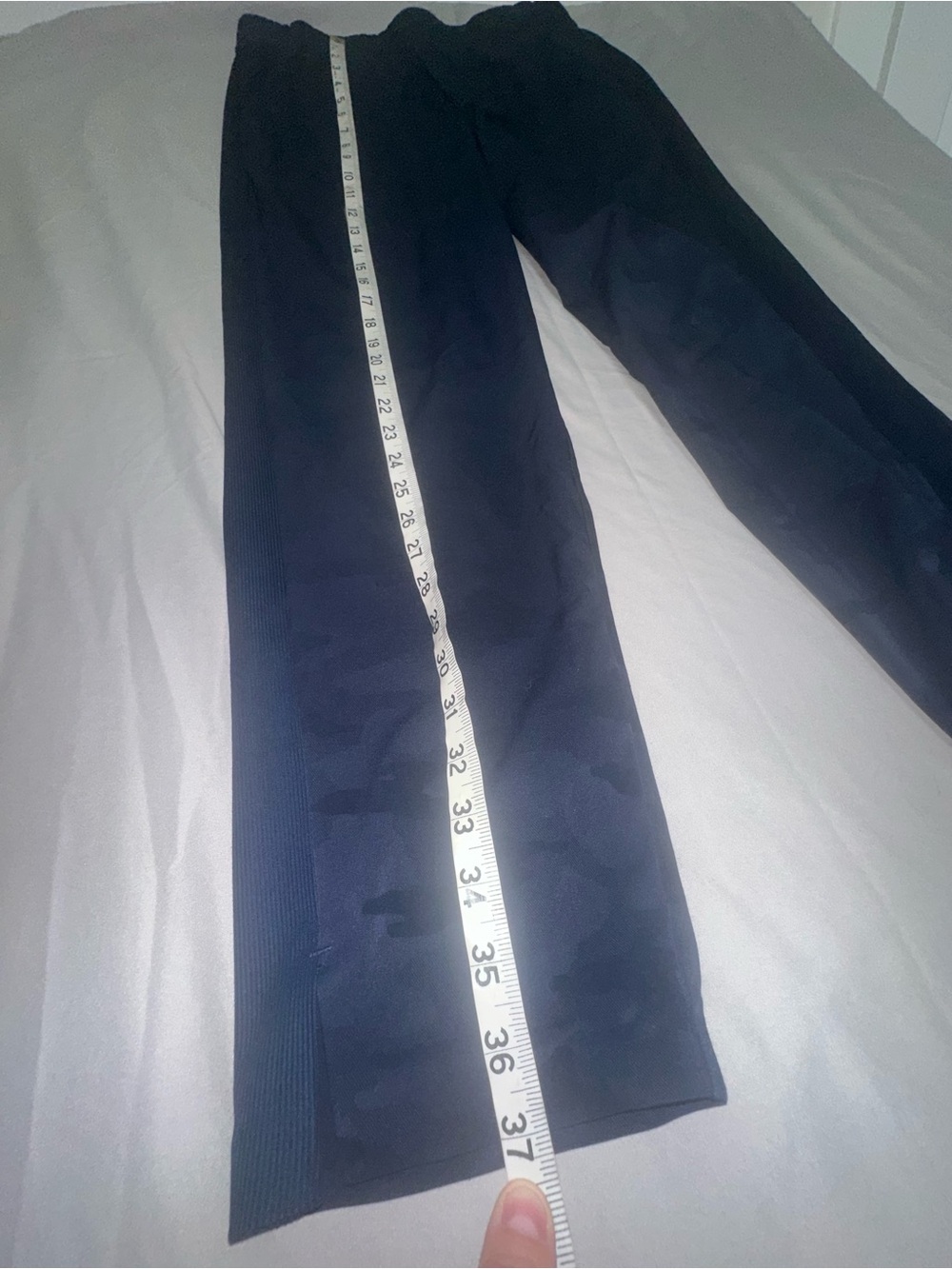 Athleta Women’s 8 Navy Camo Joggers Pockets Athleisure Activewear Gym Lounge - Picture 10 of 10
